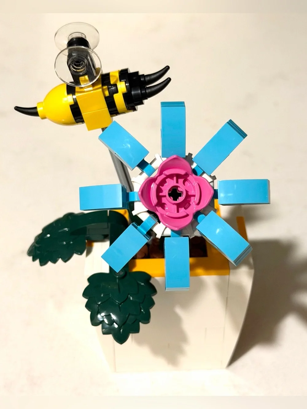 Lego Spring In Bloom Moving Bee Building Toy Set, 6568276, 122 Pieces, NEW
